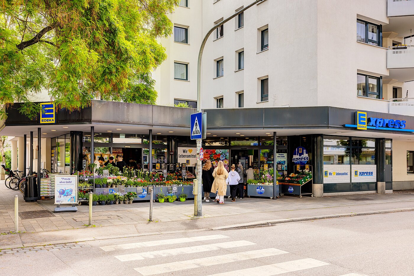 Квартира в многоэтажно доме с 1.5 комнатами | München-Neuhausen | 70473 | ...Nähe