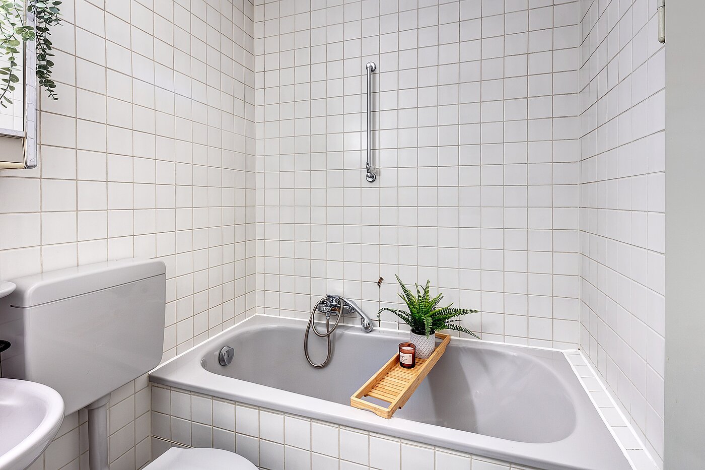 Квартира в многоэтажно доме с 1 комнатная | München-Haidhausen | 70022 | ...Badewanne