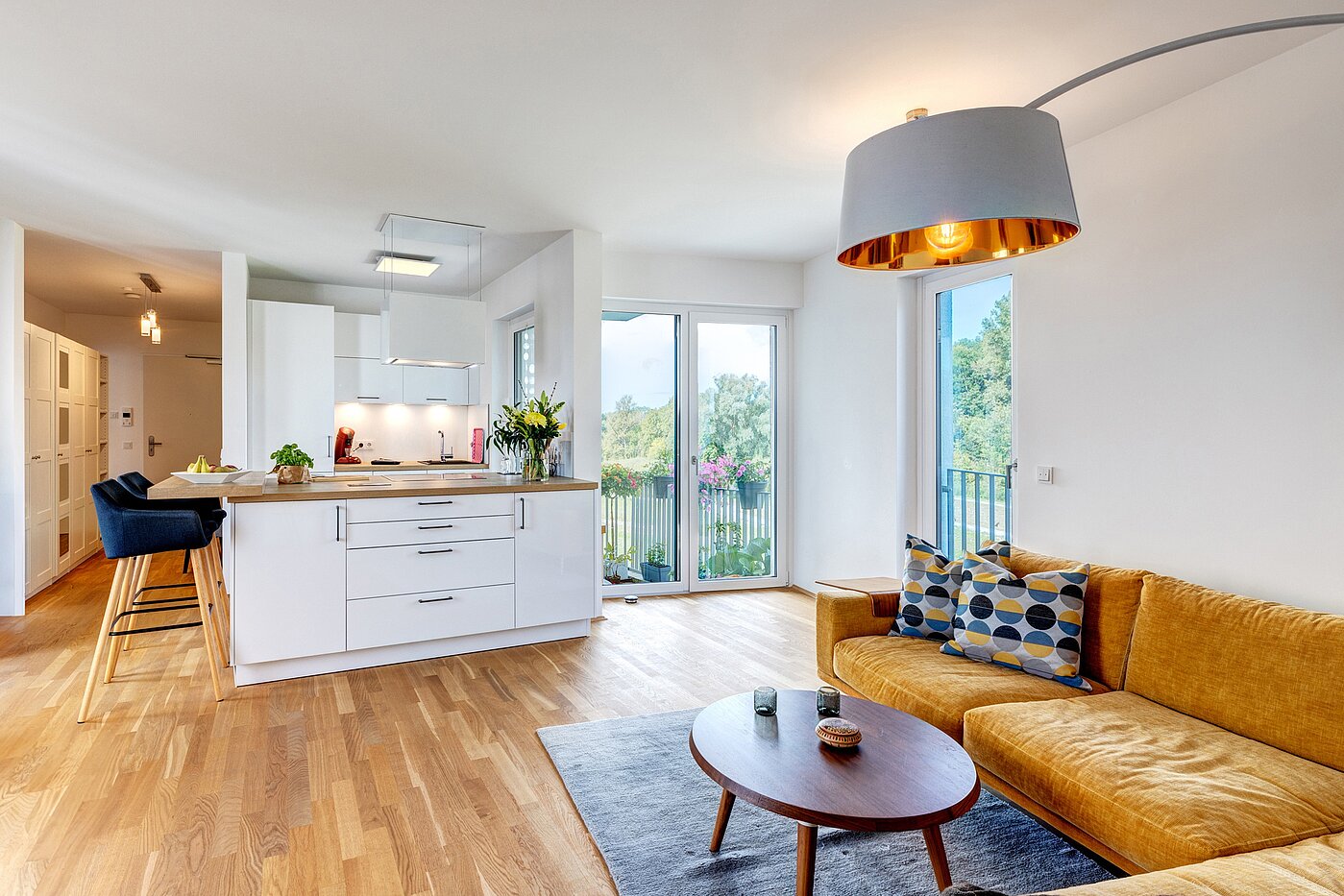 Квартира в многоэтажно доме с 2 комнатами | Freising | 70156 | ...Kochinsel...