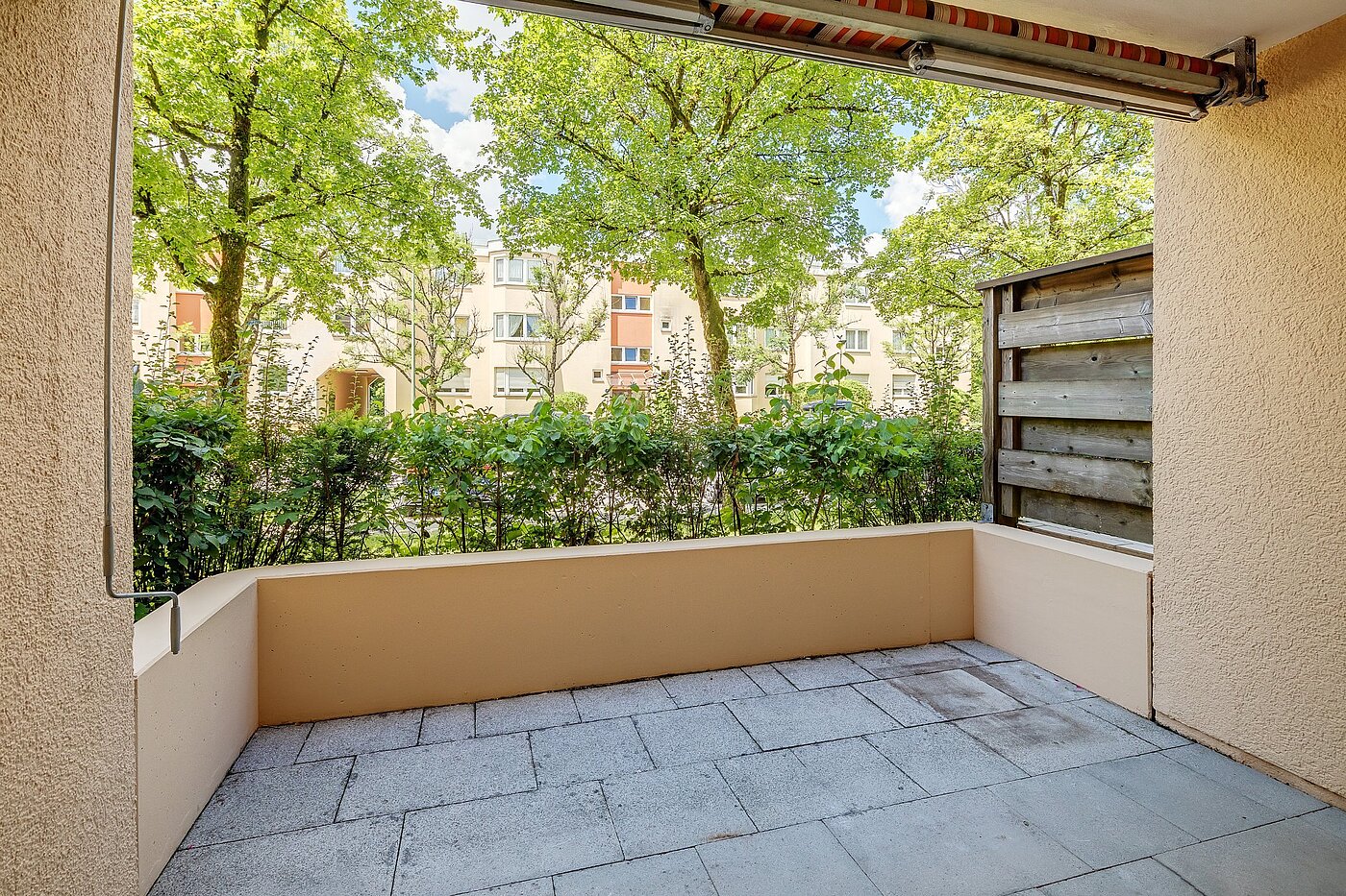 Плоский с 4.5 комнатами | München-Perlach | 2003ML6 | ...mit Zugang zur Westterrasse