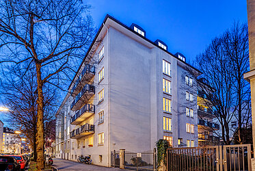 Швабинг: Высококачественная 3-комнатная квартира в лучшем месте