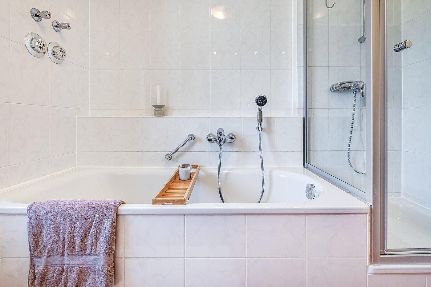 Квартира в многоэтажно доме с 3 комнатами | München-Ramersdorf | 2206ML4 | ...Badewanne und...