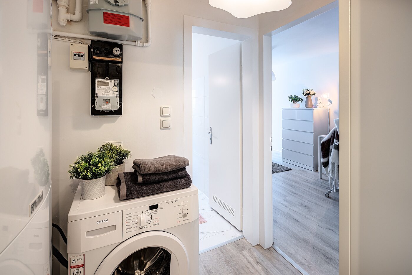 Квартира в многоэтажно доме с 2 комнатами | München-Sendling | 70220 | Flur