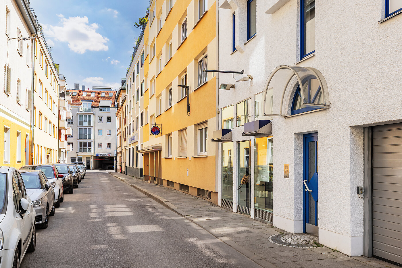 Квартира в многоэтажно доме с 2 комнатами | München-Schwabing | 70434 | Ruhige...
