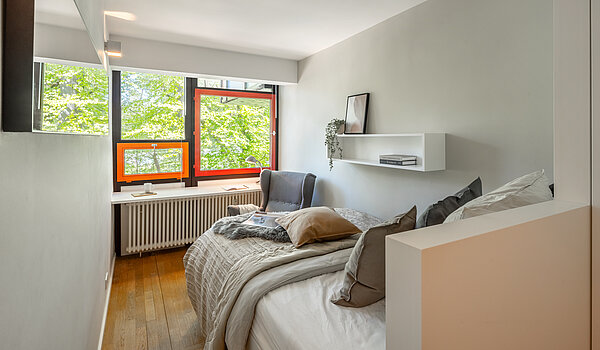 Квартира в многоэтажно доме с 2 комнатами | München-Solln | 70418 | Schlafzimmer...