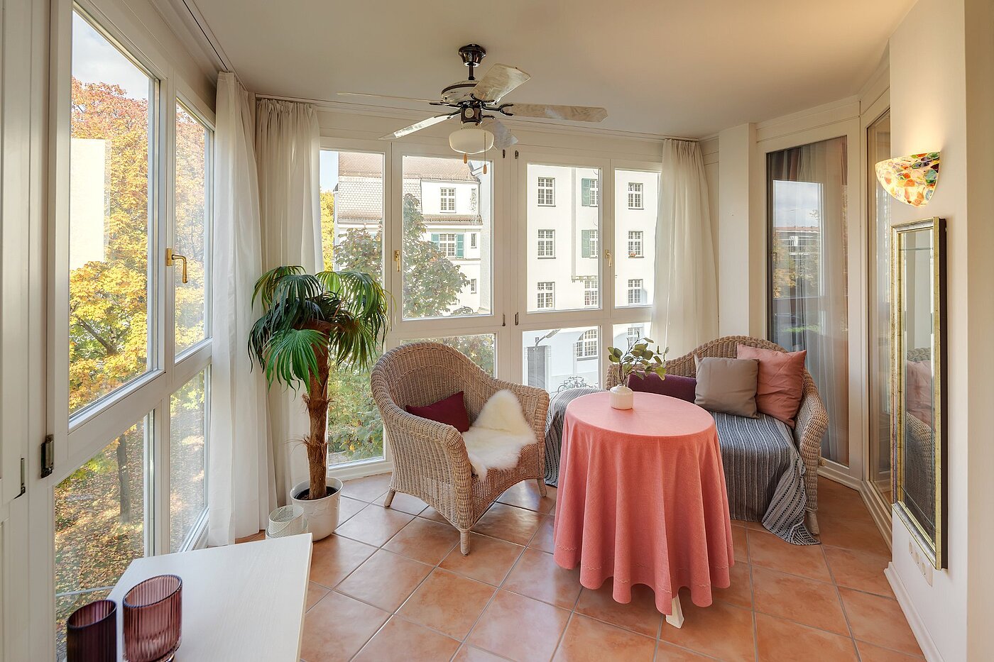 Квартира в многоэтажно доме с 2 комнатами | München-Sendling | 2010ML1 | ...gemütlichem und hellen...