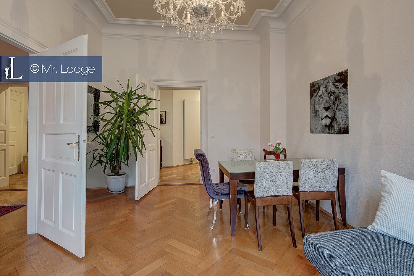 Квартира в многоэтажно доме с 4.5 комнатами | München-Ludwigsvorstadt | 1712ML2 | ....mit Fischgrät- Parkett...