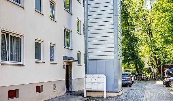 Квартира в многоэтажно доме с 1 комнатная | München-Schwabing | 70454 | ...Eingangsbereich...