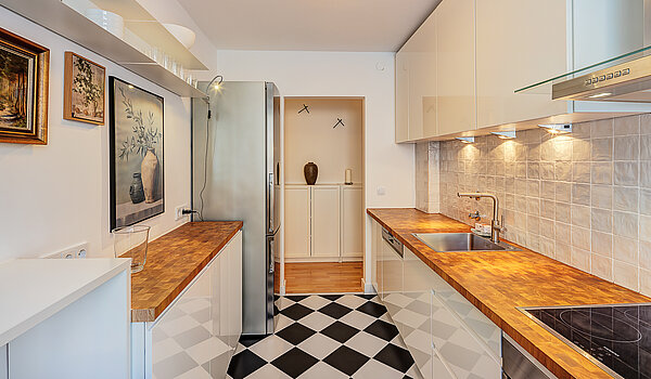 Квартира в многоэтажно доме с 3 комнатами | München-Haidhausen | 70447 | Großer Kühlschrank