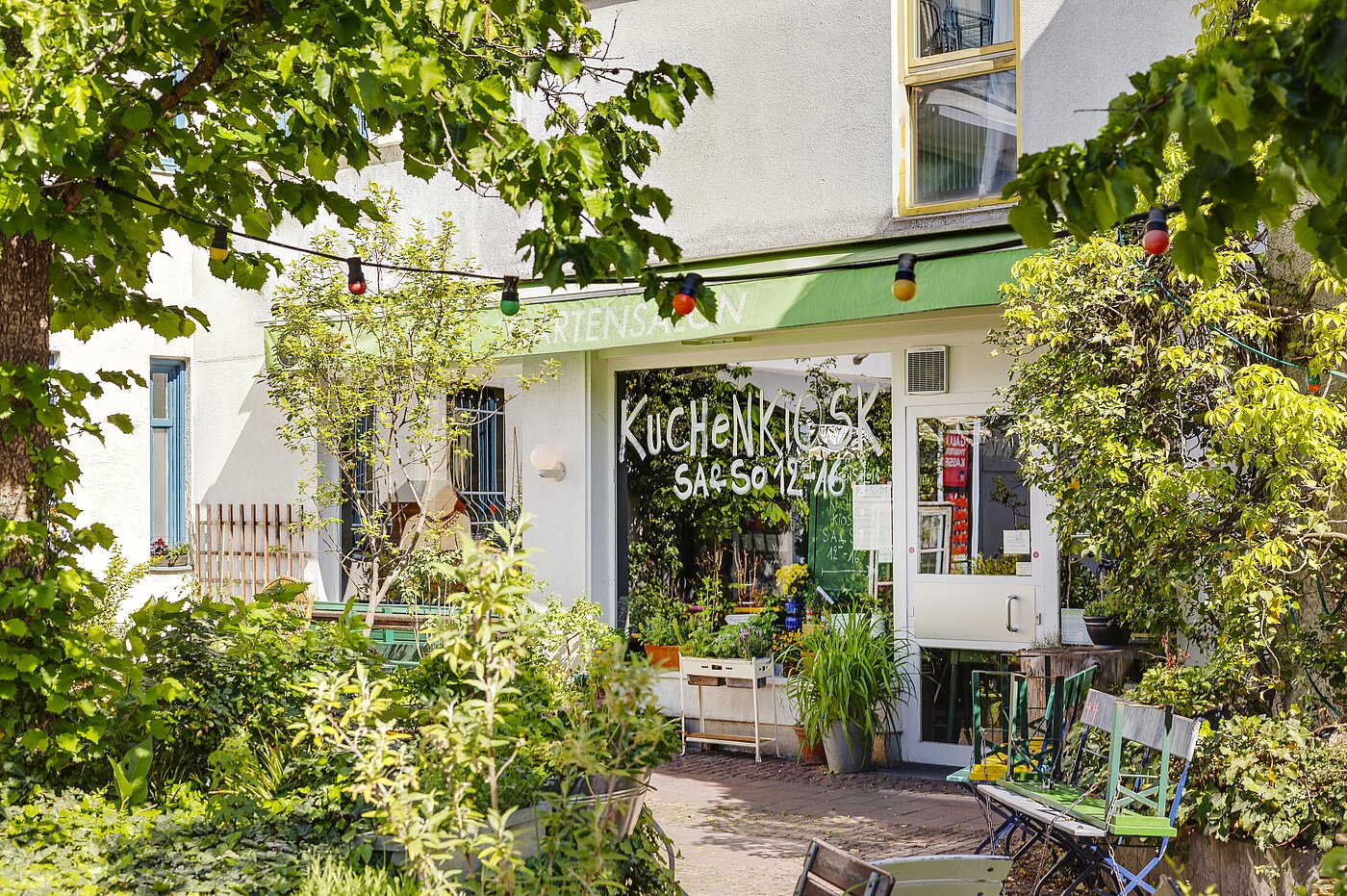 Квартира в многоэтажно доме с 1 комнатная | München-Maxvorstadt | 70132 | ...und Geschäfte...