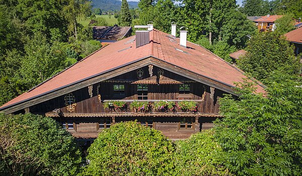 Квартира в многоэтажно доме с 11 комнатами | Gmund/Dürnbach | 2107ML11 | Luftaufnahme Osten