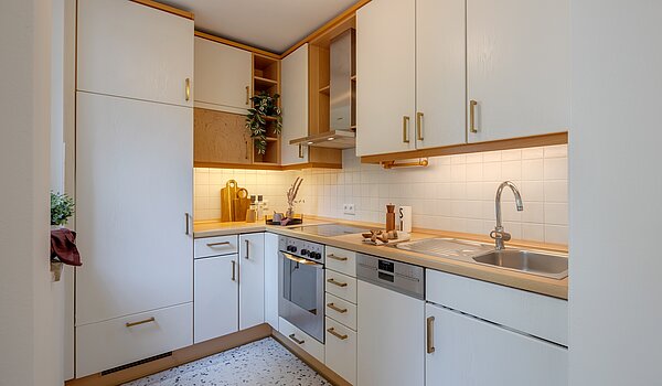 Плоский с 2 комнатами | München-Laim | 70464 | ...und offenen Küche