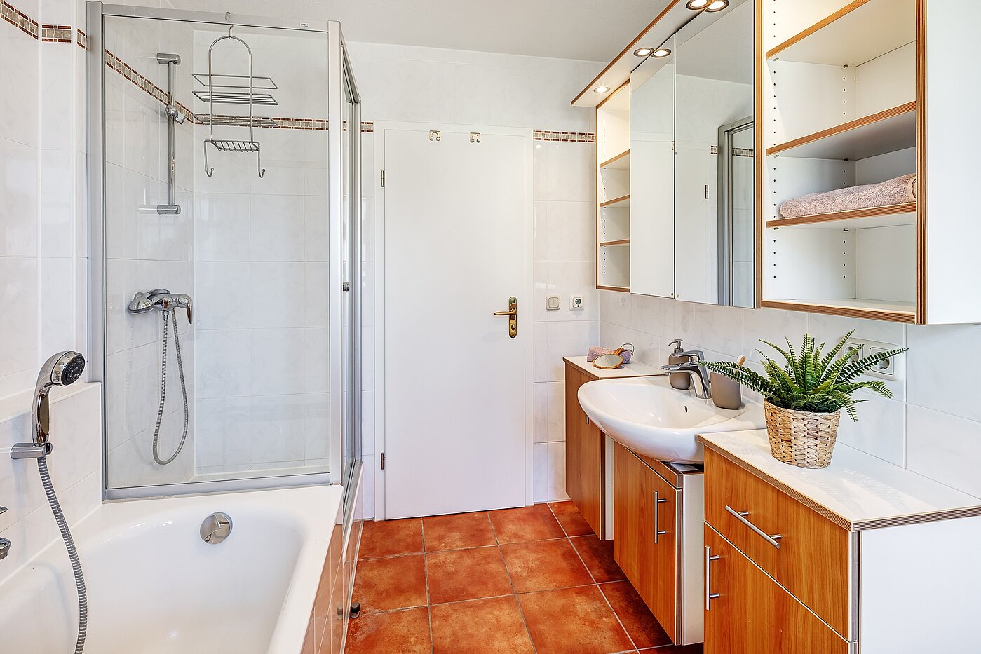 Квартира в многоэтажно доме с 3 комнатами | München-Ramersdorf | 2206ML4 | ...Dusche