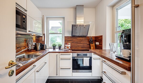 Квартира в многоэтажно доме с 3 комнатами | München-Harlaching | 2108ML3 | Küche mit Einbauküche...