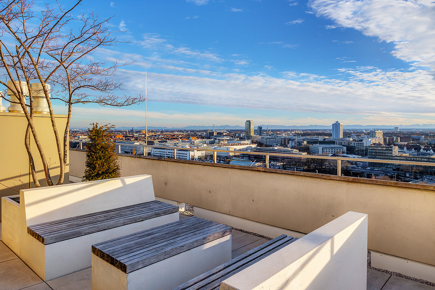 Apartment с 1.5 комнатами | München-Neuhausen | 70179 | Roofgarden bei Tag...