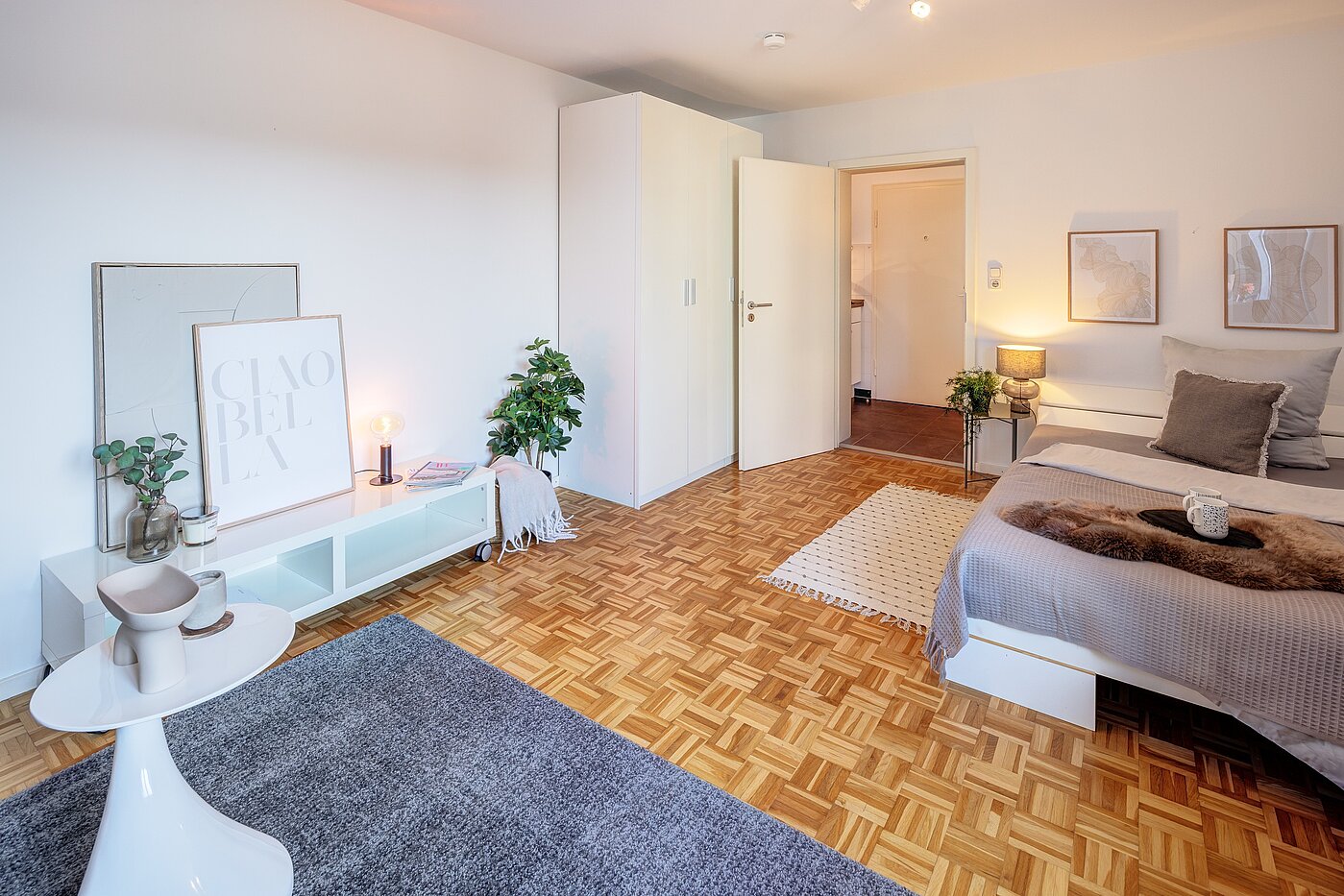 Apartment с 1 комнатная | München-Schwabing | 70200 | ...und Schlafbereich...