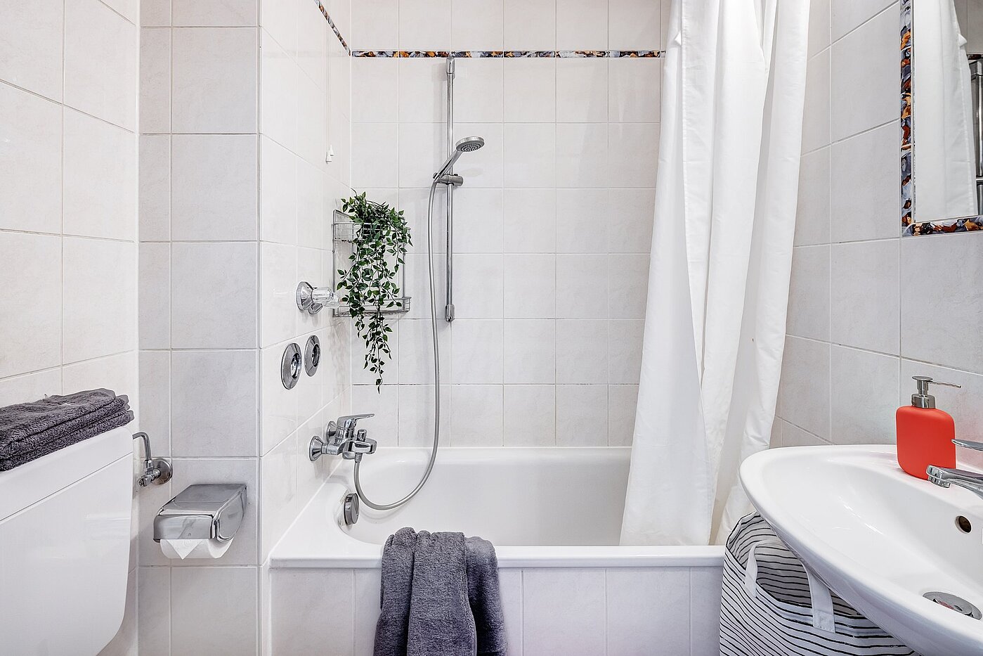 Квартира в многоэтажно доме с 1 комнатная | München-Isarvorstadt | 2108ML10 | Gepflegtes Wannenbad...