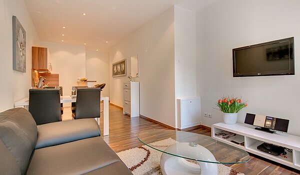 Плоский с 4 комнатами | München-Neuhausen | 70471 | Wohnzimmer