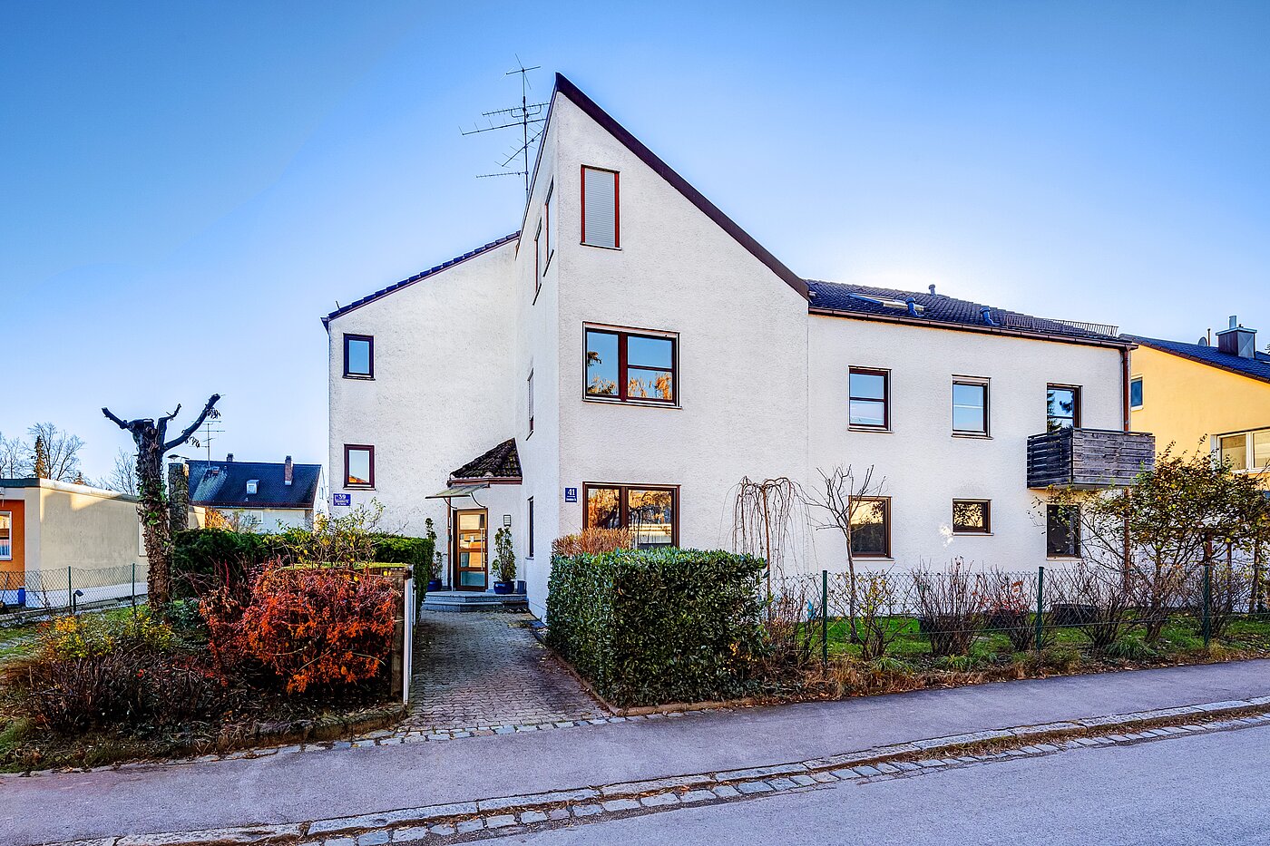 Квартира в многоэтажно доме с 2 комнатами | München-Untermenzing | 70177 | Hausansicht