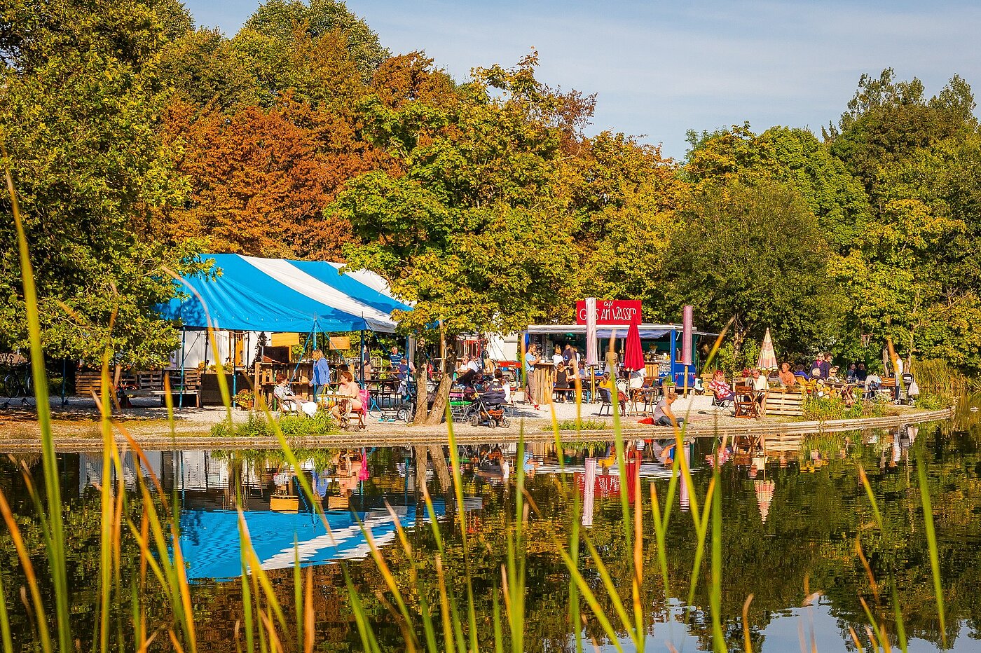 Квартира в многоэтажно доме с 1 комнатная | München-Sendling-Westpark | 2008ML1 | Kleiner Biergarten im Westpark