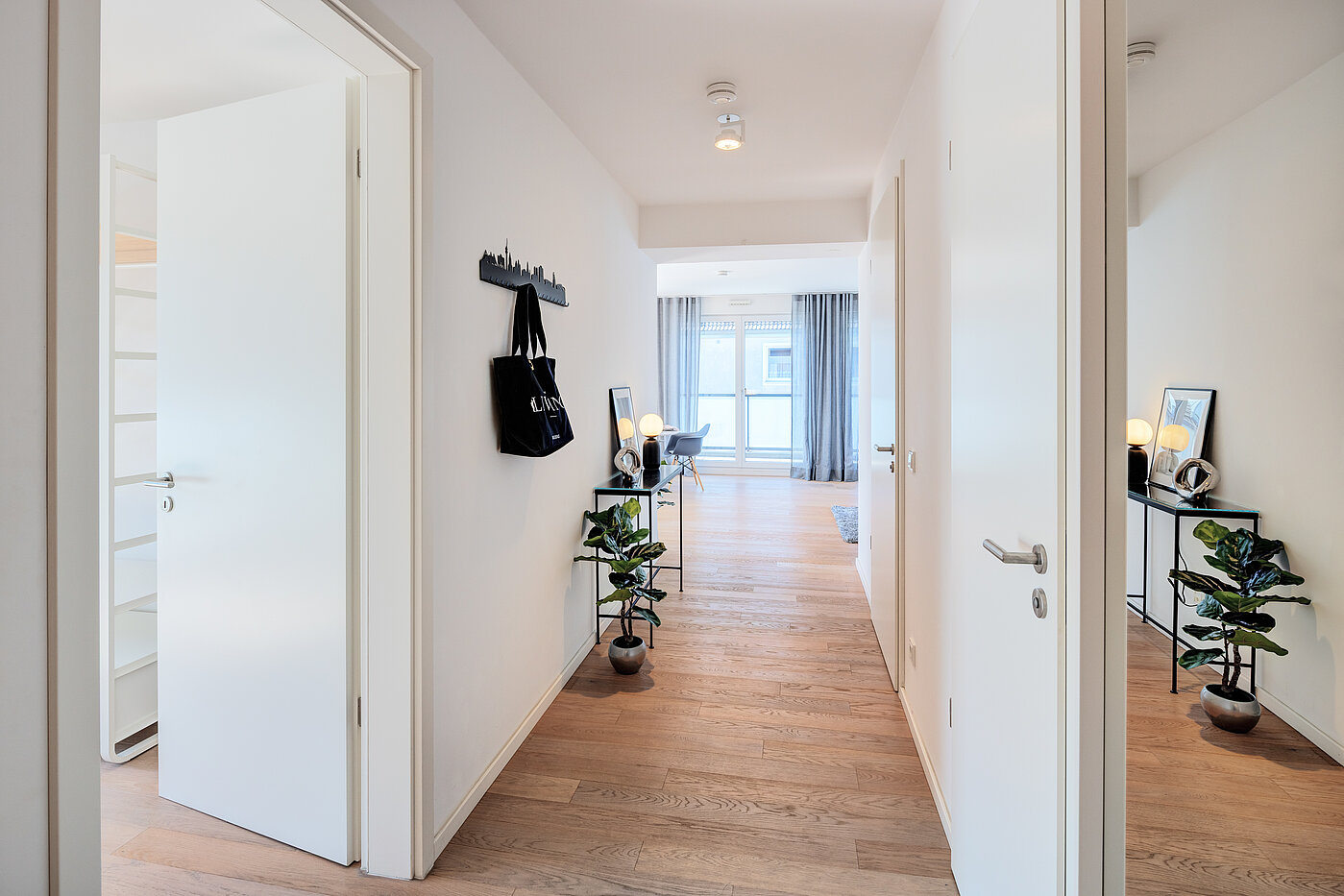 Penthouse с 2 комнатами | München-Bogenhausen | 70385 | Heller Flur mit...