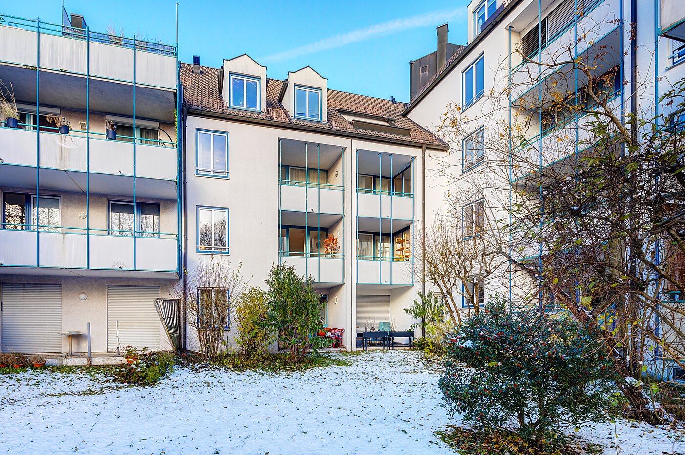 Квартира в многоэтажно доме с 3 комнатами | München-Bogenhausen | 70085 | Ansicht vom Innenhof
