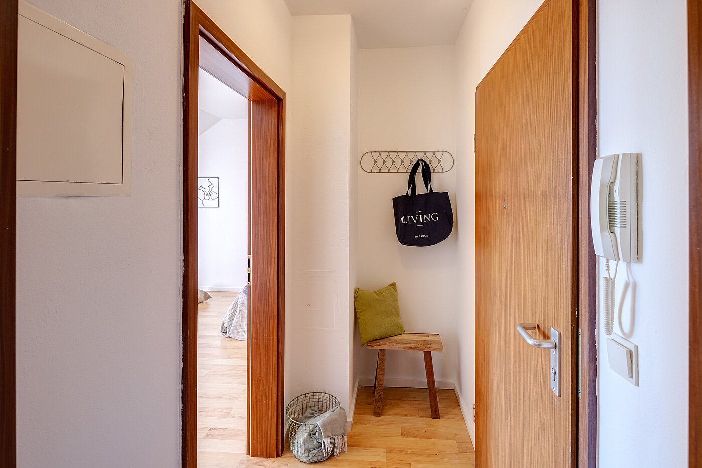 Квартира в многоэтажно доме с 1 комнатная | Starnberg | 2202ML2 | Der Flur