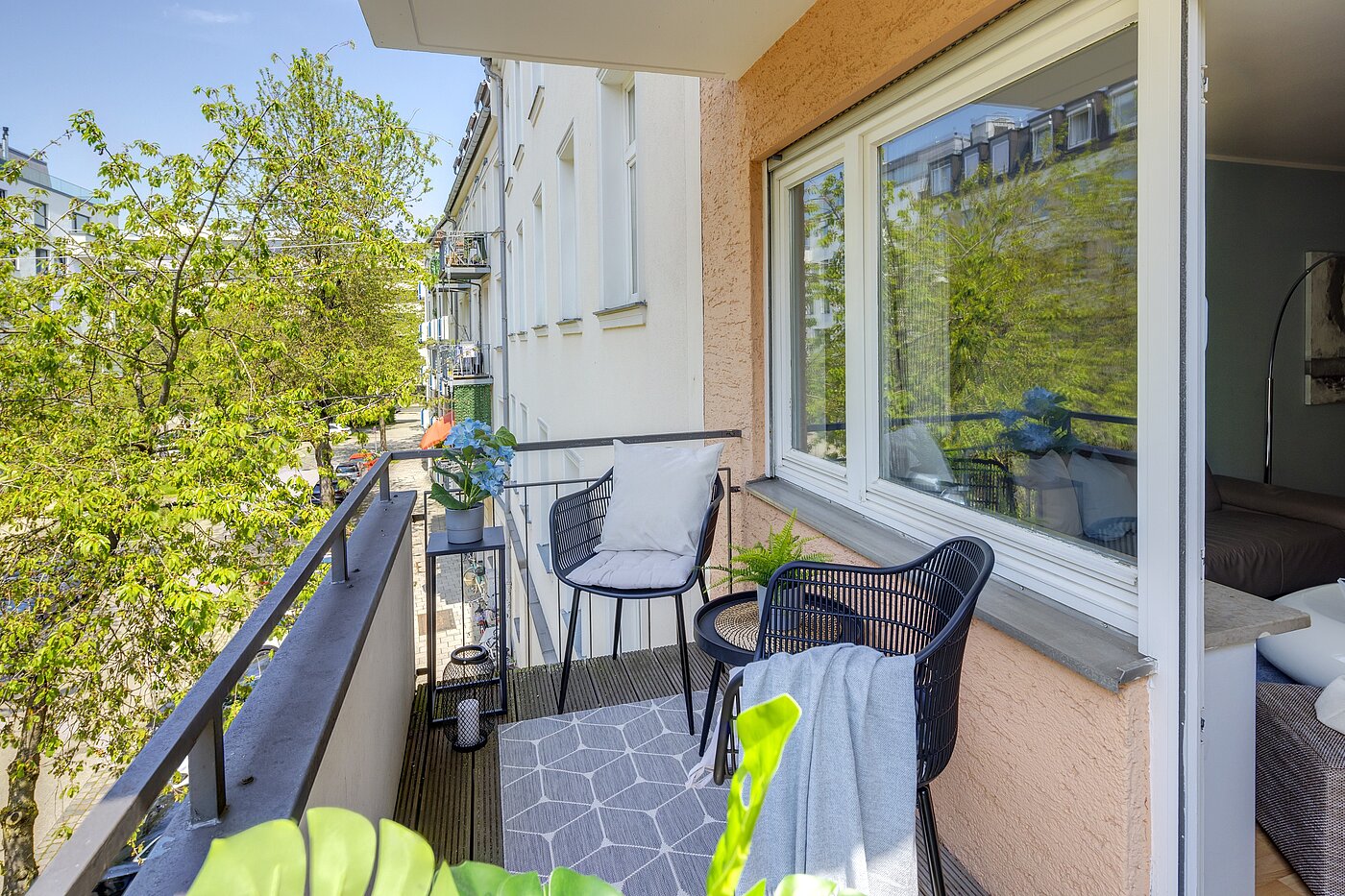 Квартира в многоэтажно доме с 2 комнатами | München-Schwabing | 70013 | Balkon mit Westausrichtung