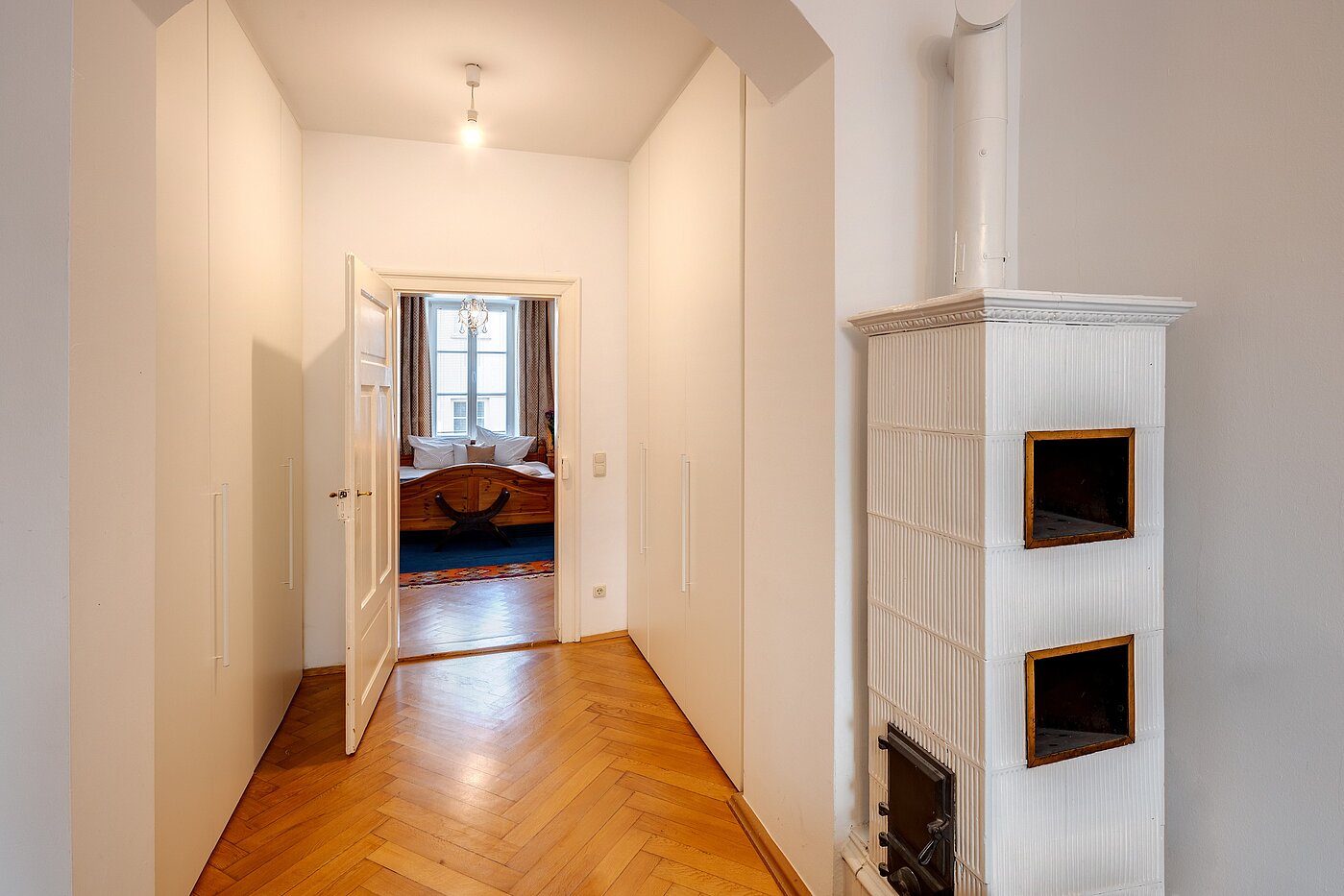 Квартира в многоэтажно доме с 5 комнатами | München-Altstadt | 700121 | Original Kachelofen