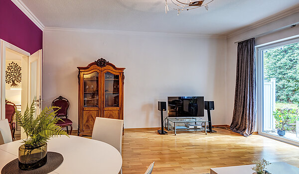 Плоский с 2 комнатами | München-Schwabing | 70394 | Wohnzimmer
