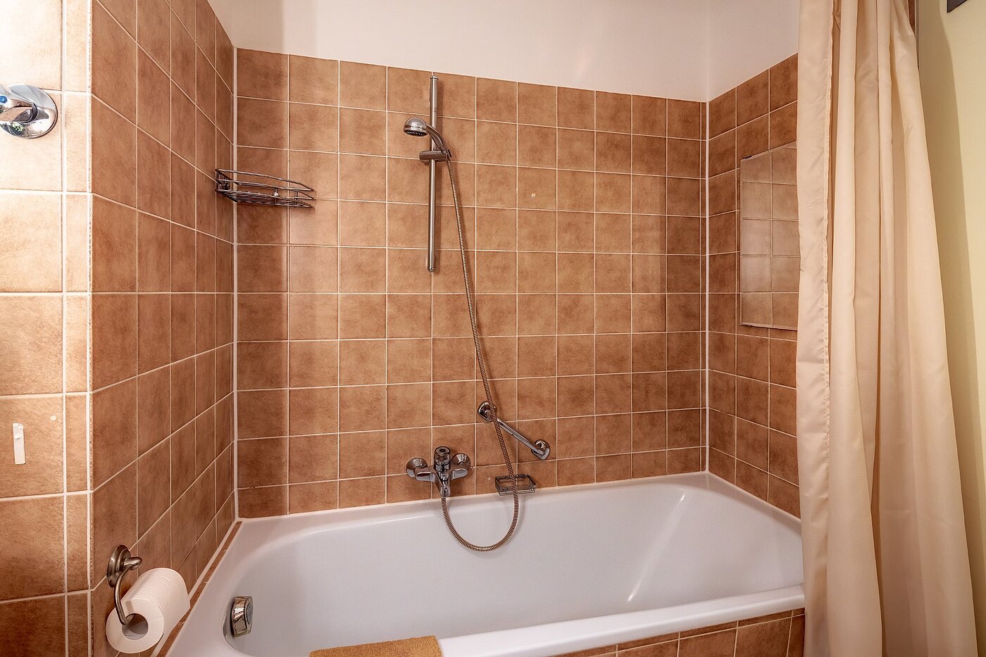 Квартира в многоэтажно доме с 2 комнатами | München-Nymphenburg | 2107ML3 | mit Badewanne