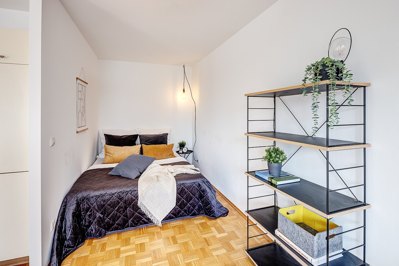 Квартира в многоэтажно доме с 1 комнатная | München-Milbertshofen | 2112ML4 | ...Schlafnische