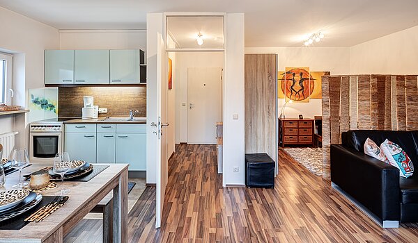 Квартира в многоэтажно доме с 1 комнатная | Karlsfeld | 70460 | Wohn-, Ess- und Schlafbereich