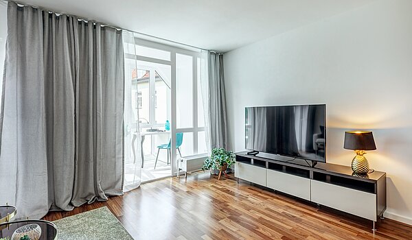 Квартира в многоэтажно доме с 2 комнатами | München-Schwabing | 70434 | ...Wintergarten als...