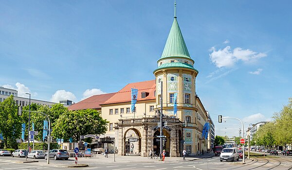 Квартира в многоэтажно доме с 2 комнатами | München-Maxvorstadt | 70023 | Alles in der Nähe