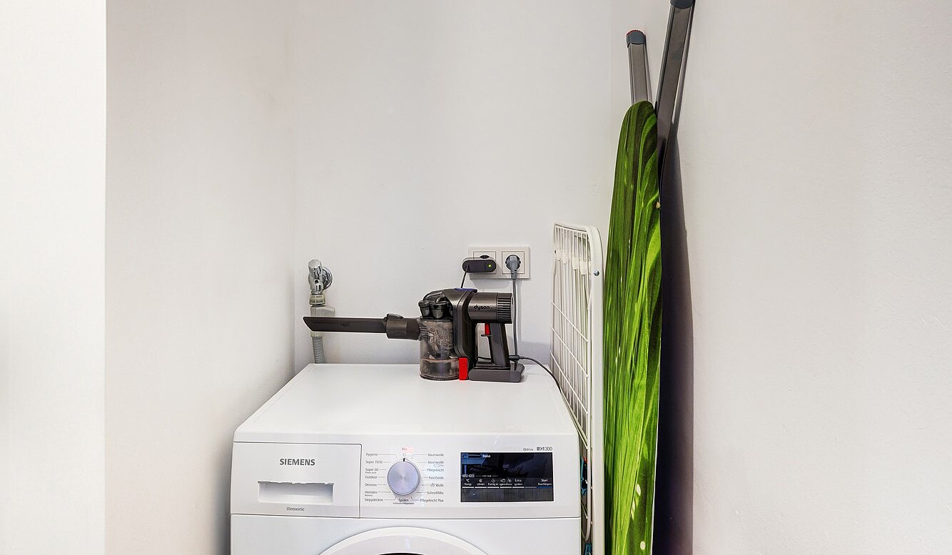 Квартира в многоэтажно доме с 2 комнатами | München-Au | 70108 | Waschmaschine in der Wohnung