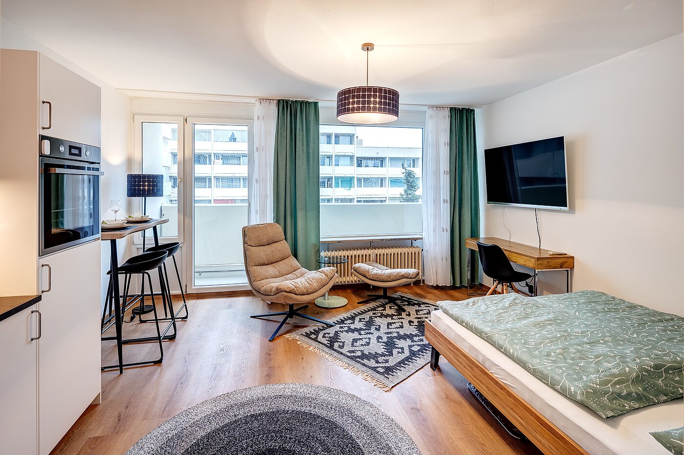 Apartment с 1 комнатная | München-Pasing | 70302 | Wohn- und Schlafbereich