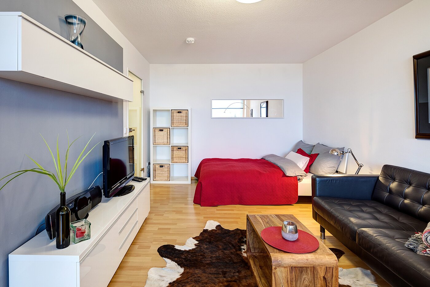 Квартира в многоэтажно доме с 1 комнатная | München-Laim | 70175 | Geräumiges Wohnzimmer...