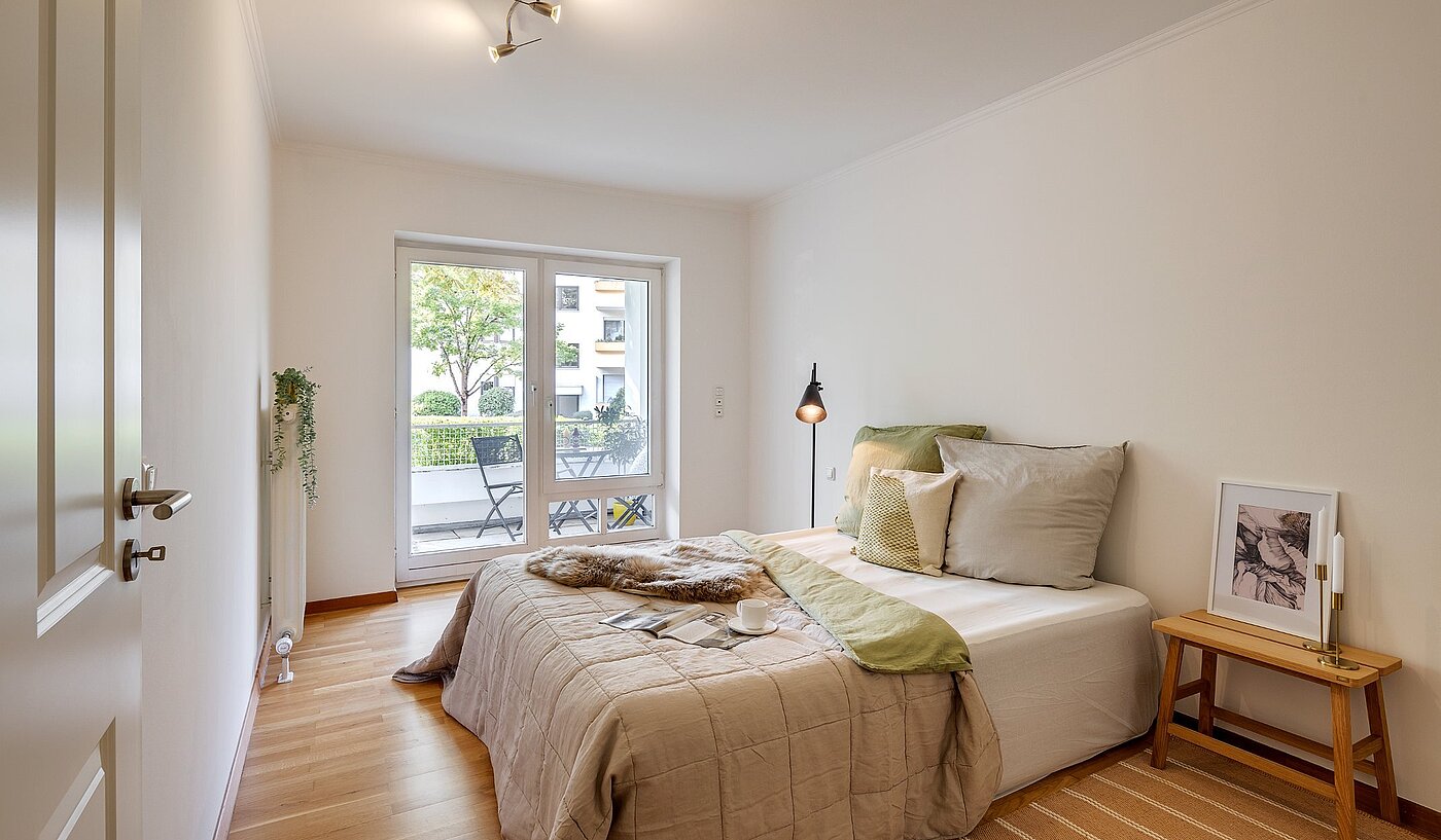 Квартира в многоэтажно доме с 2 комнатами | München-Pasing | 2108ML1 | Großes Schlafzimmer...