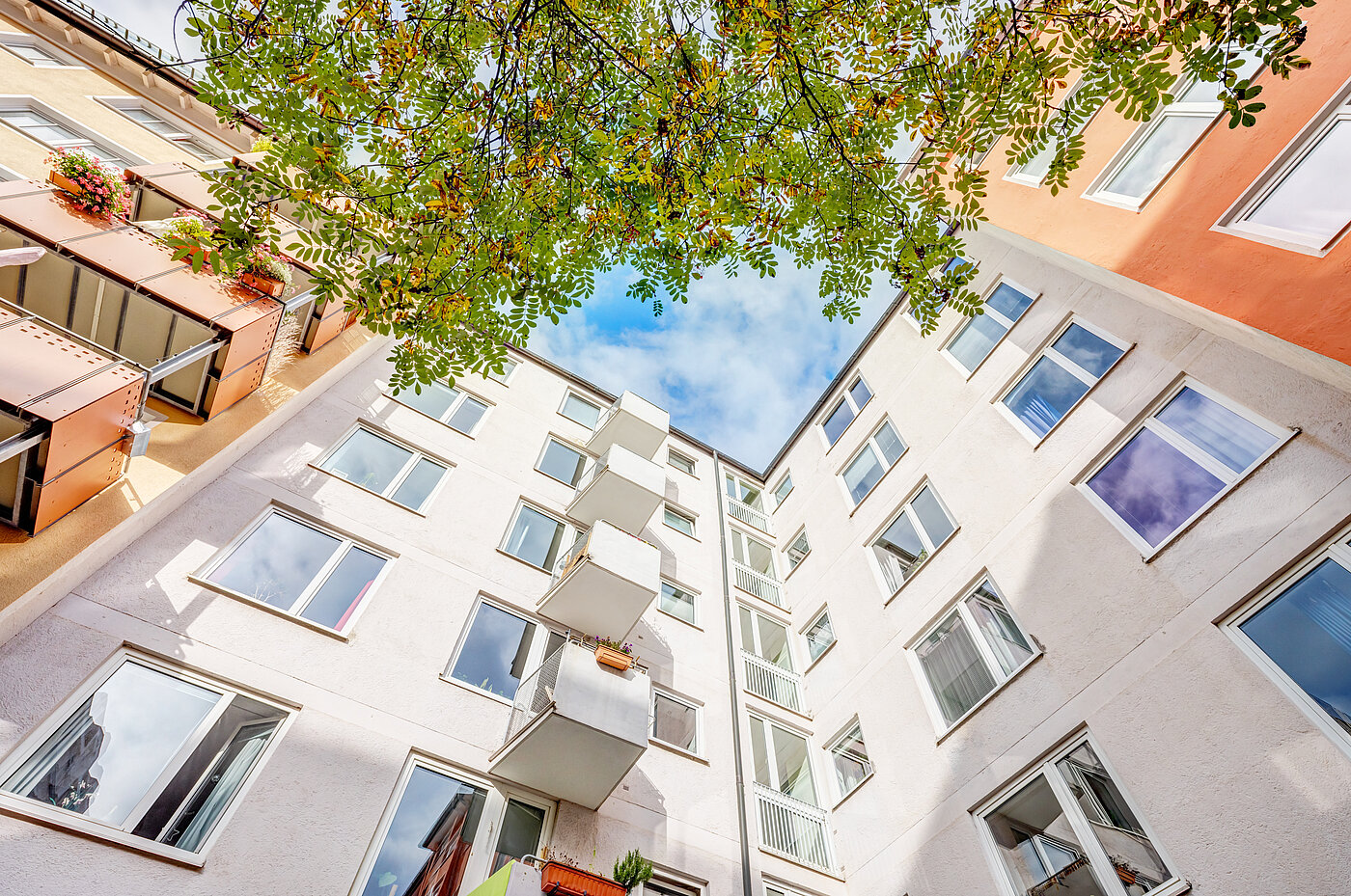 Квартира в многоэтажно доме с 3 комнатами | München-Schwabing | 70292 | ...Objekt