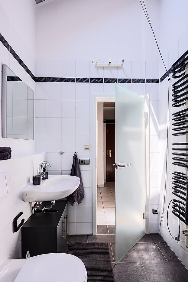 Квартира в многоэтажно доме с 2 комнатами | München-Thalkirchen | 70241 | ...und Handtuchheizkörper