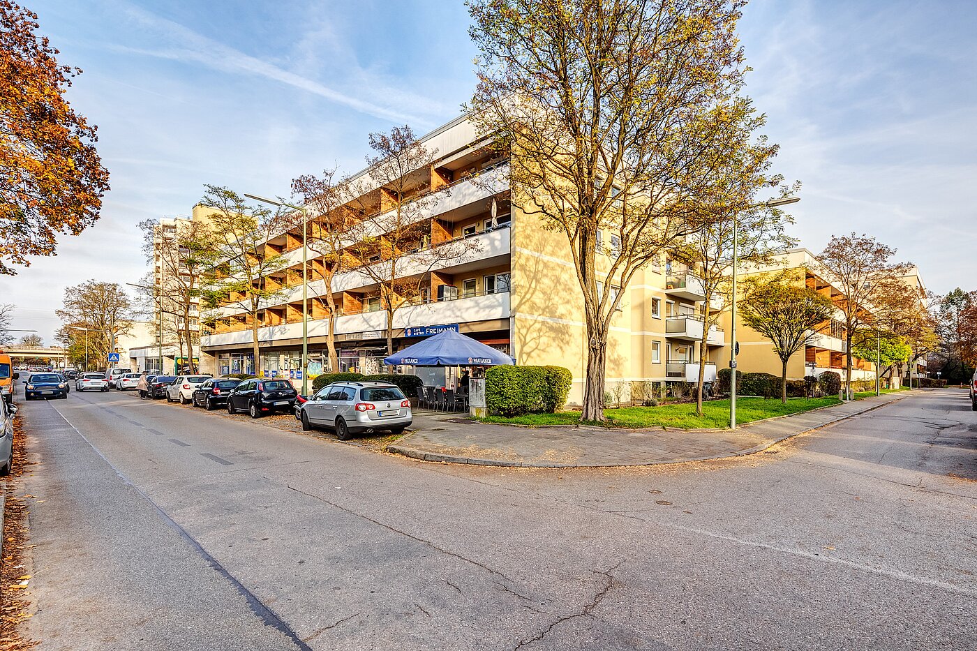Квартира в многоэтажно доме с 2 комнатами | München-Freimann | 70158 | Ansicht von der Straße