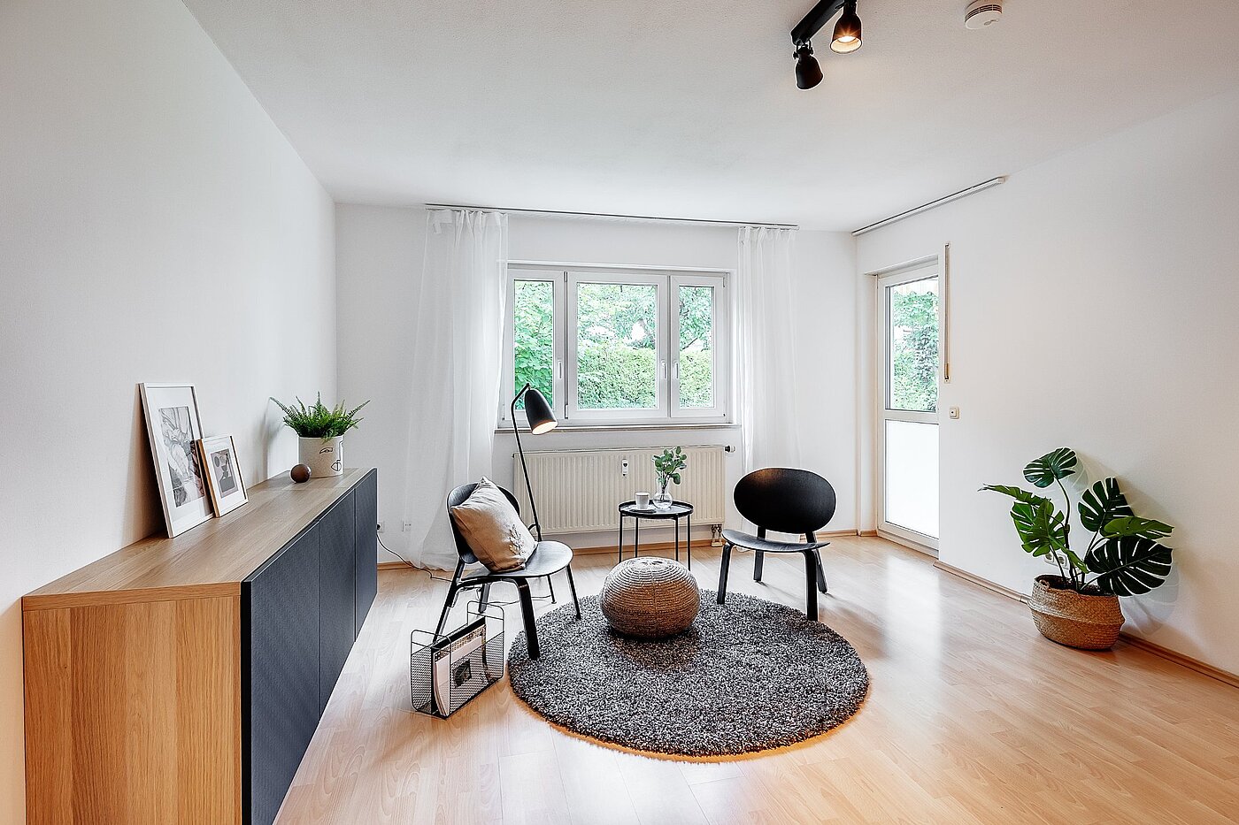 Квартира в многоэтажно доме с 3 комнатами | München-Hasenbergl | 2105ML10 | Wohnzimmer