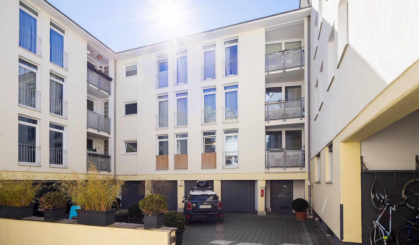 Квартира в многоэтажно доме с 3 комнатами | München-Maxvorstadt | 2203ML31 | Rückgebäude