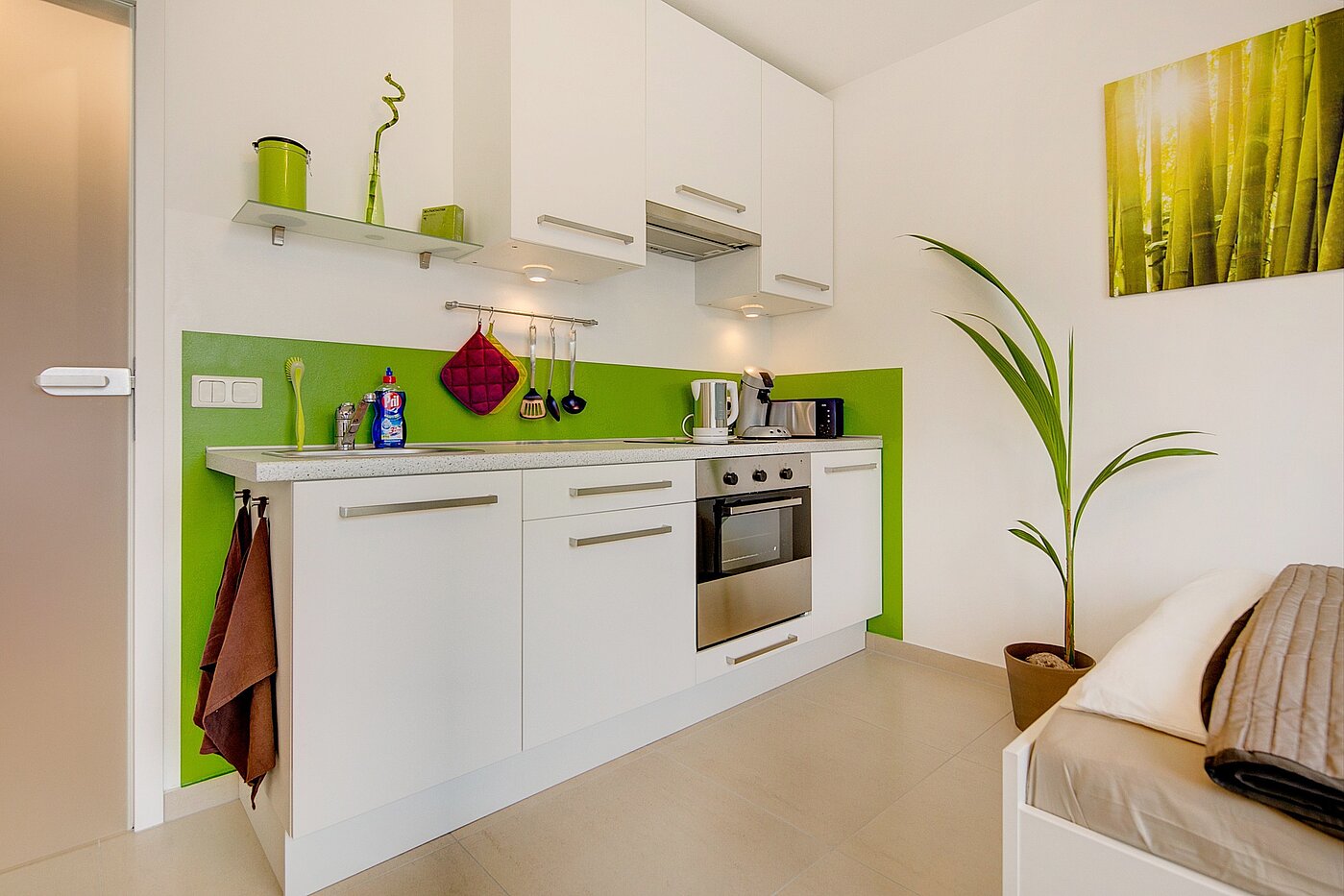 Квартира в многоэтажно доме с 1 комнатная | München-Berg am Laim | 2209ML2 | ...mit Einbauküche