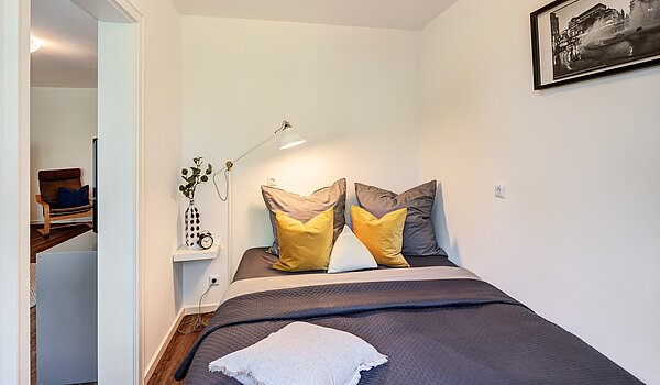 Квартира в многоэтажно доме с 2 комнатами | München-Bogenhausen | 70142 | ...Schlafzimmer