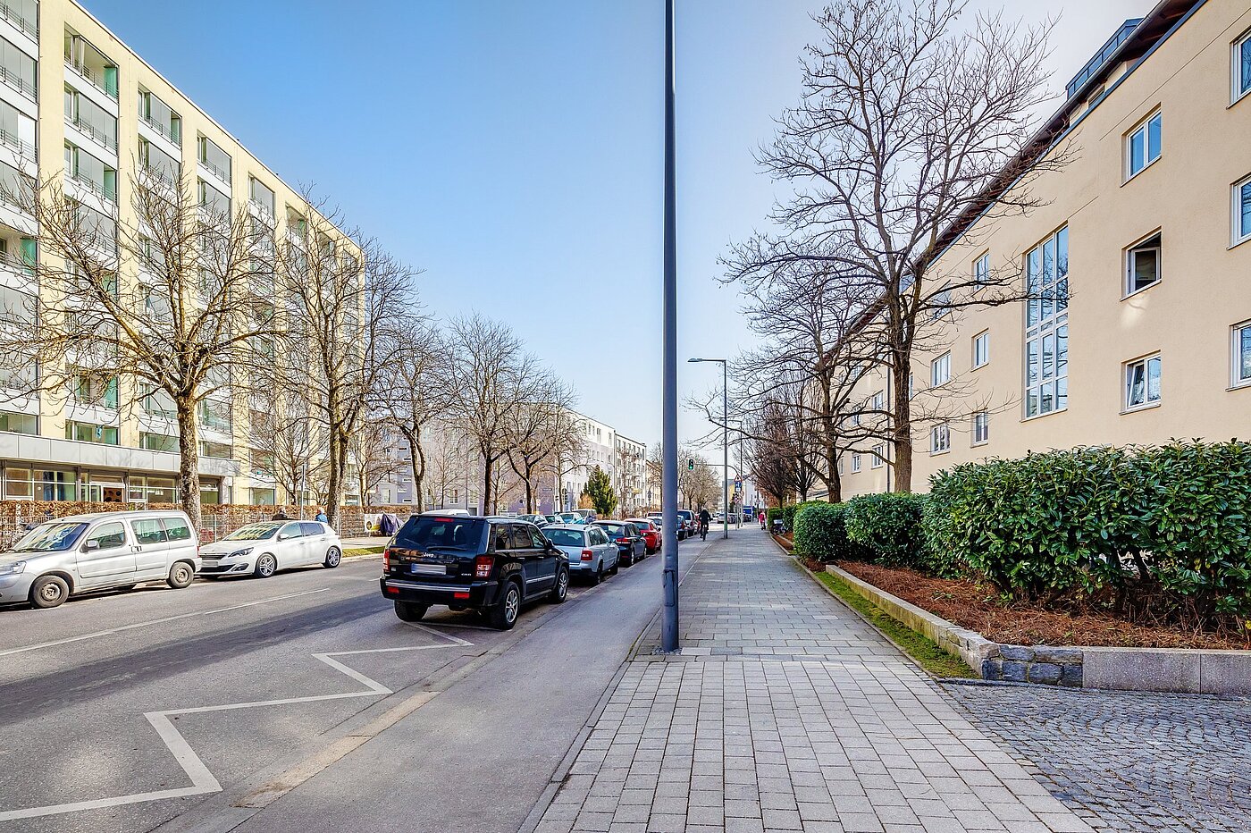 Квартира в многоэтажно доме с 2 комнатами | München-Sendling-Westpark | 2102ML6 | Nachbarschaft