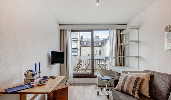 Apartment с 1 комнатная | München-Maxvorstadt | 70448 | Große Fensterfront