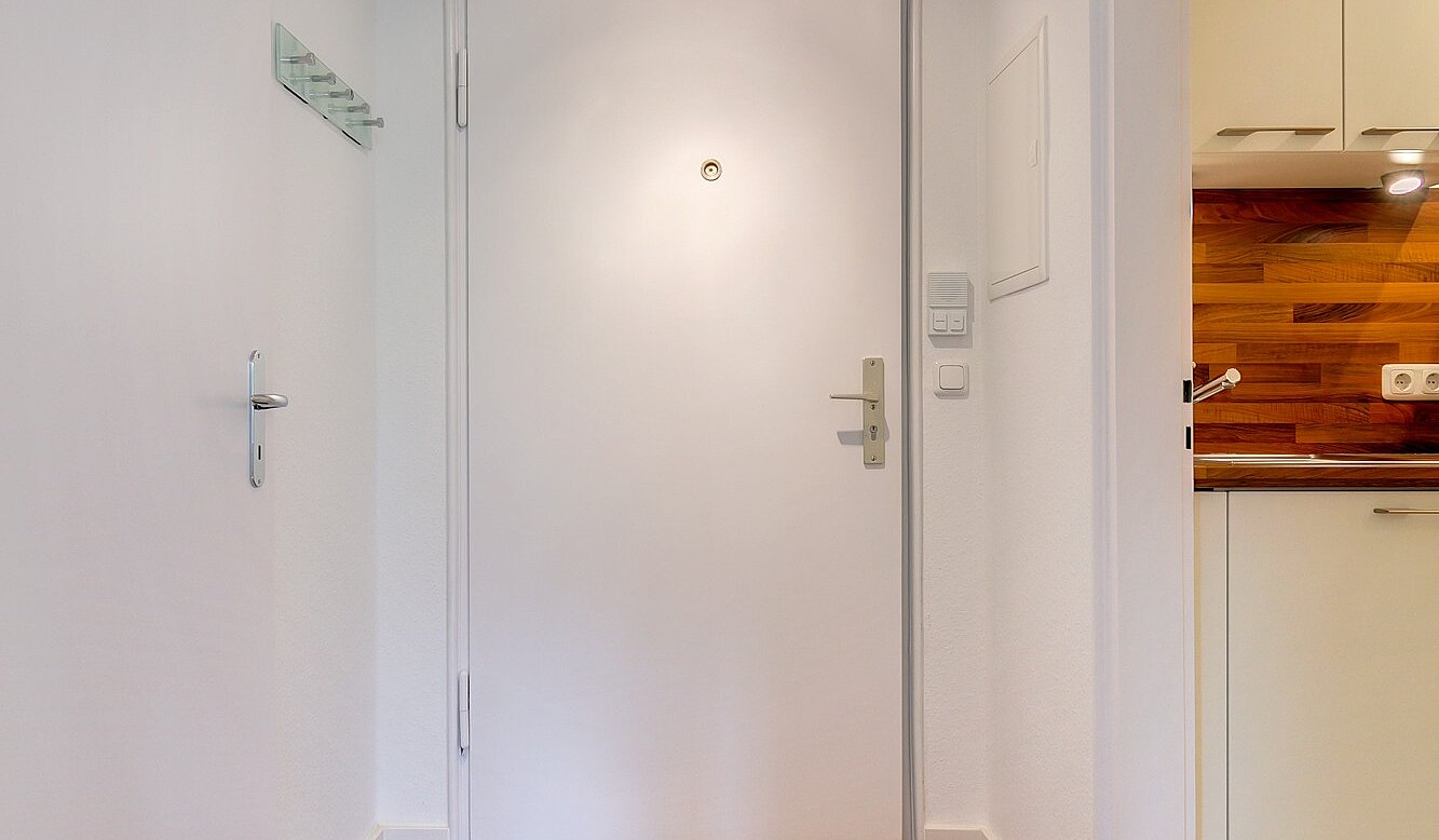 Квартира в многоэтажно доме с 2 комнатами | München-Schwabing | 70096 | Eingangsbereich