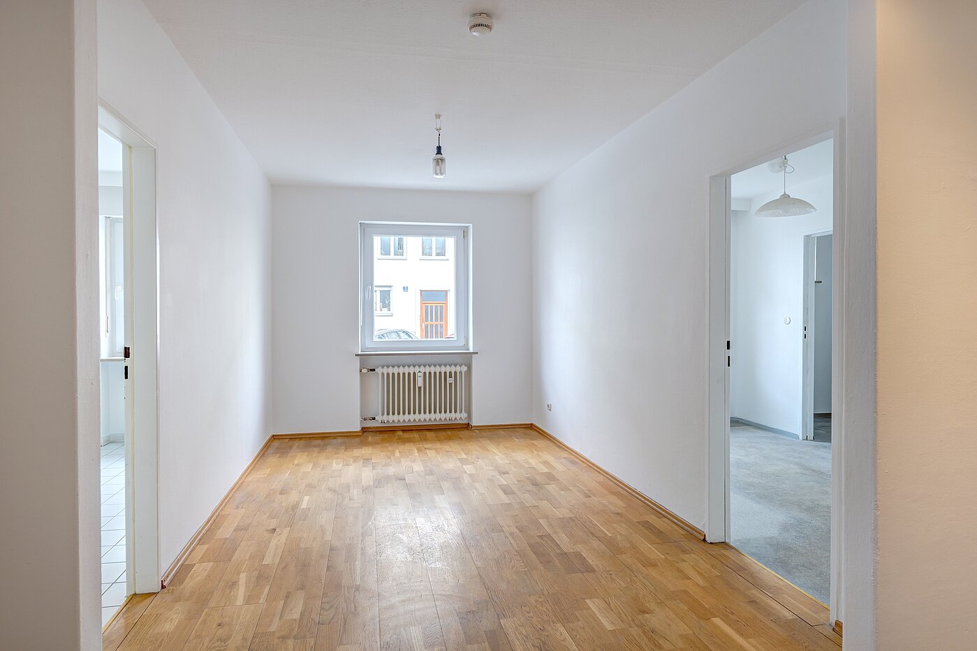 Высокий первый этаж с 2.5 комнатами | München-Schwabing | 70441 | Esszimmer